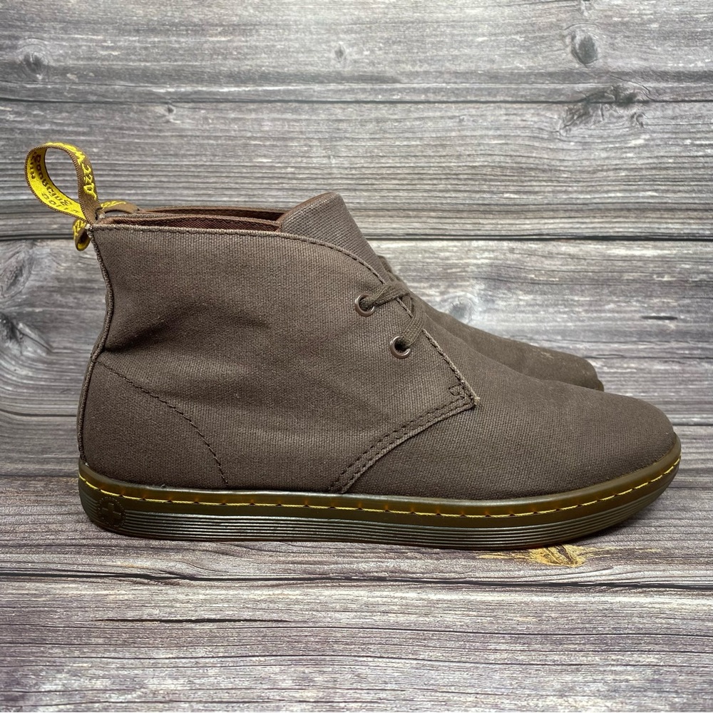 Dr. Martens Mayport Women’s Size 9 Brown Lace-Up Boots